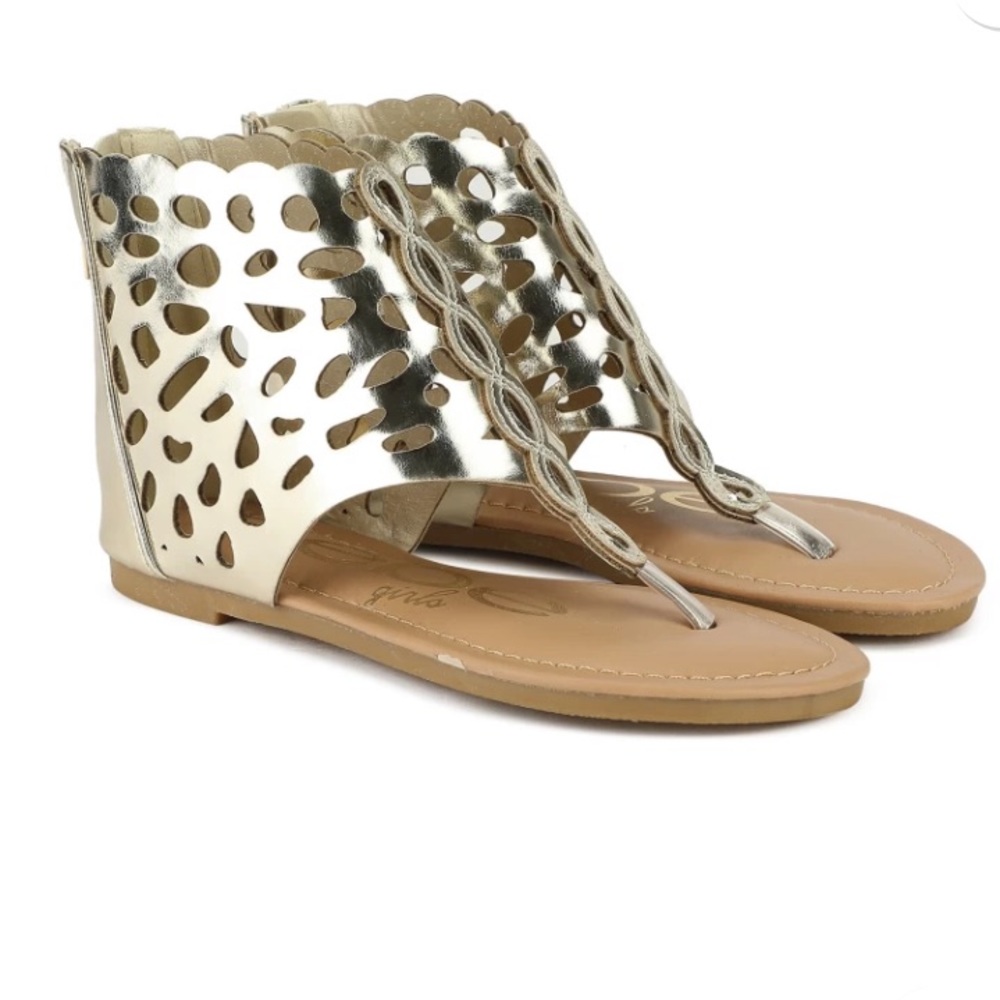NWT Bebe Girls Silver Gladiator Boho Cut-Out Perforated Ankle Bootie Sandals - Picture 1 of 6